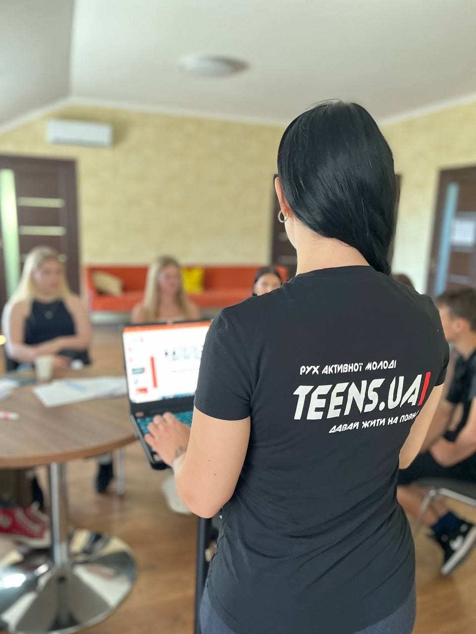 Дніпро теж у темі хабів!